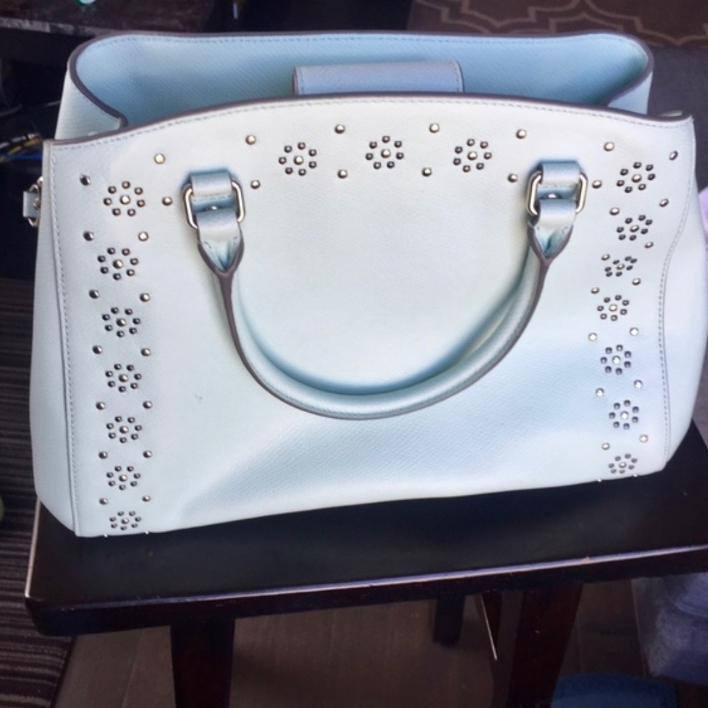 Coach Purse - Picture 4 of 7